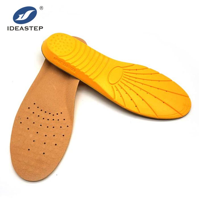 Insole Brògan Casual le sruthadh adhair agus feart massage le insoles polyurethane