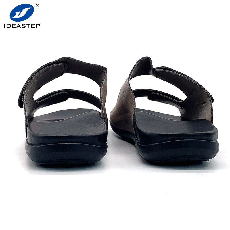 Sandal Orthotic yang Dapat Disesuaikan