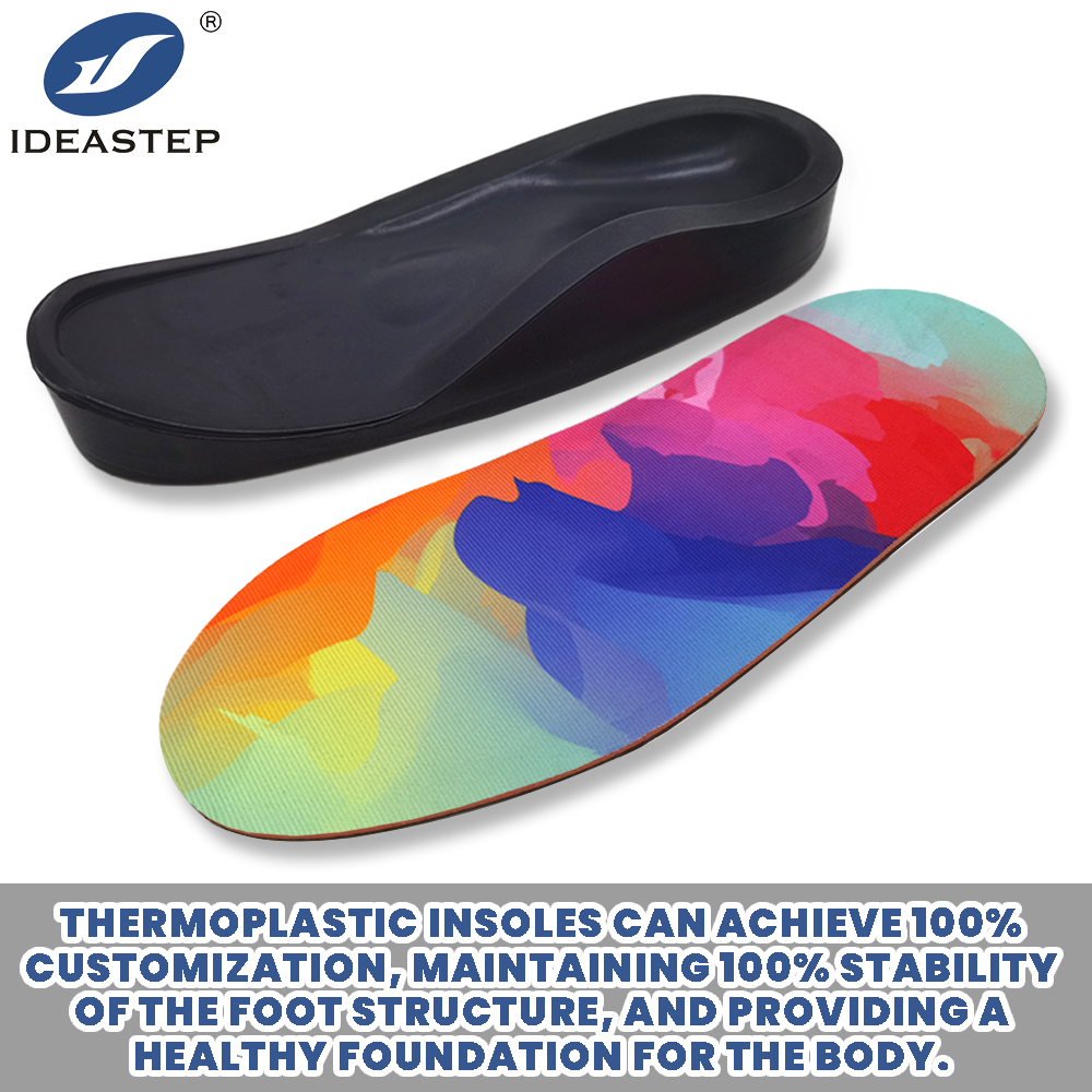 Heat moldable insoles