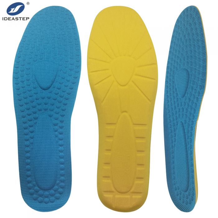 Medially supporting latex insoles