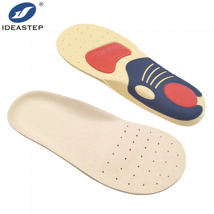 Sweat-absorbent and shock-absorbing sports insoles